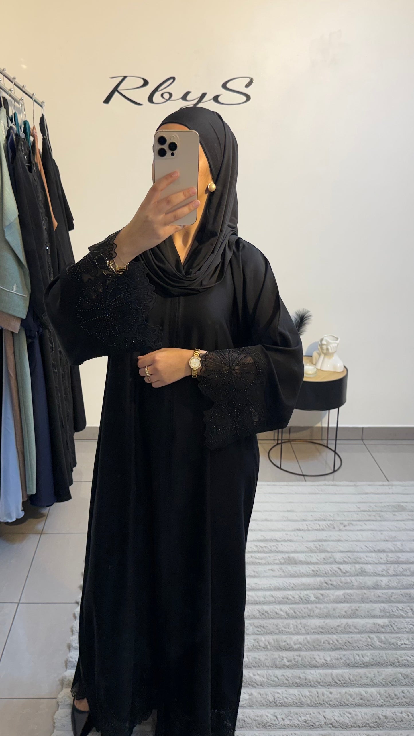 Abaya Sara